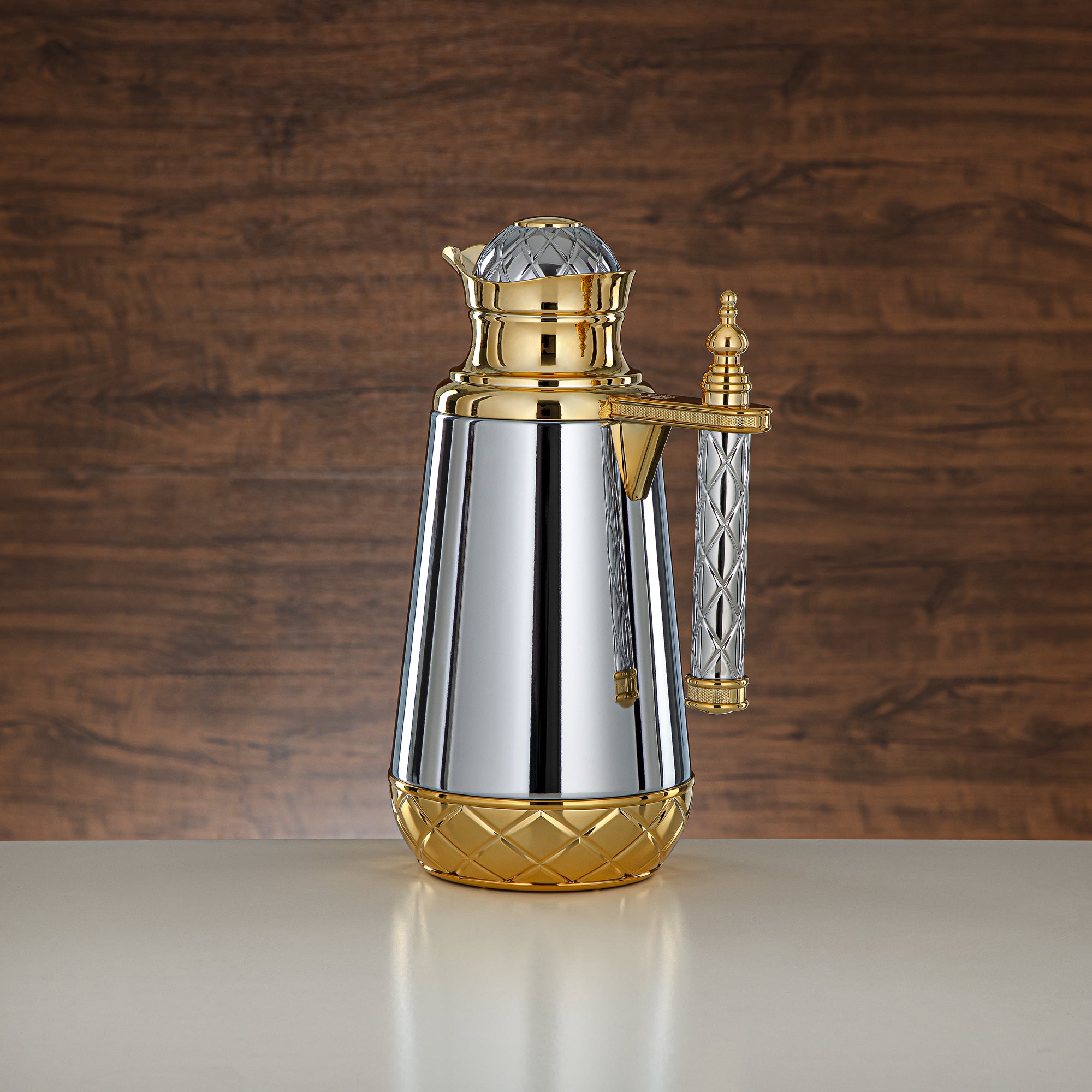 Almarjan Vacuum Flask Set, Push Button - 0.7L + 1L, Silver & Gold (CBY+CBZ-CEG) - Classic Vacuum Flasks