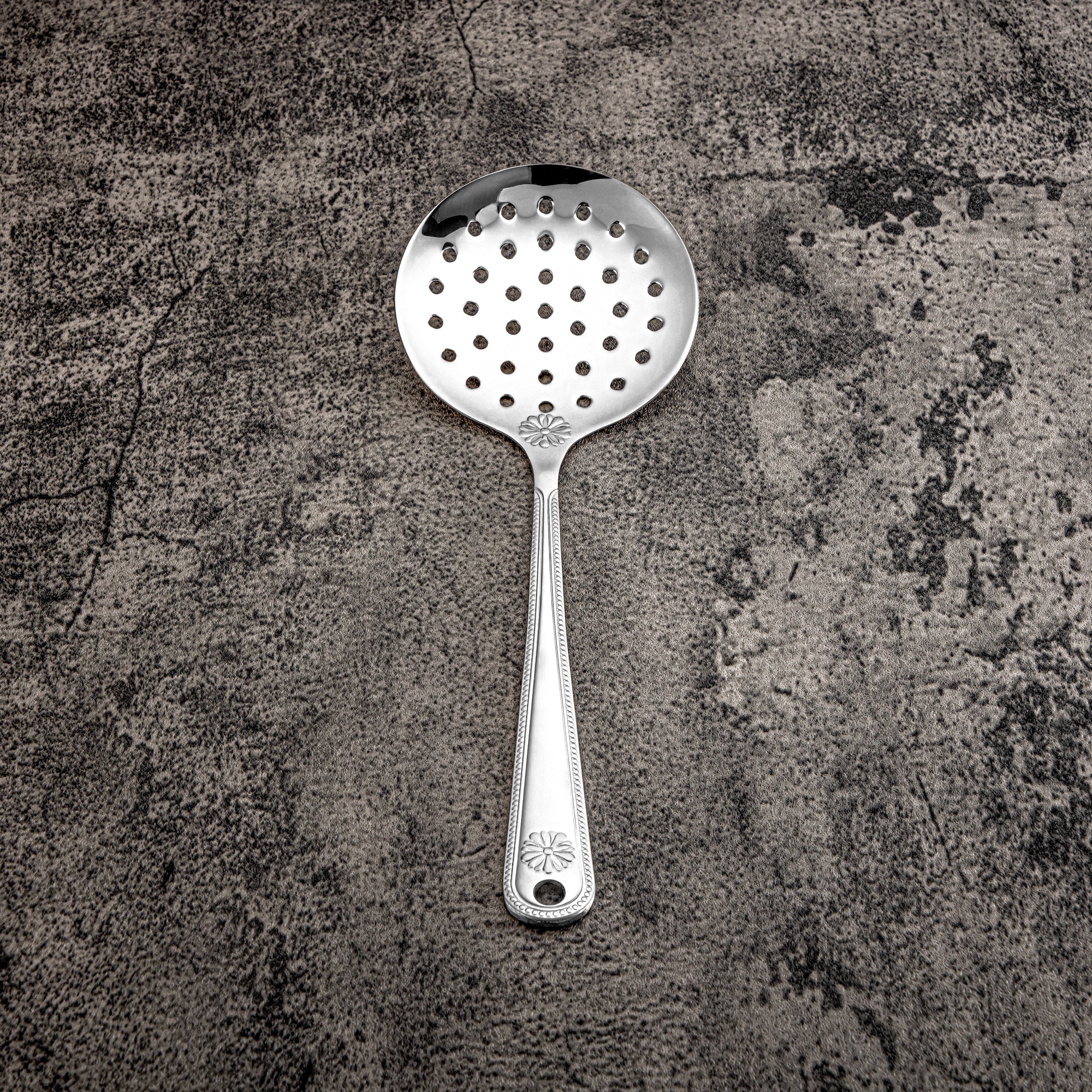 Almarjan Small Skimmer, Stainless Steel, Silver (CUT0010390) Elegant Flatware