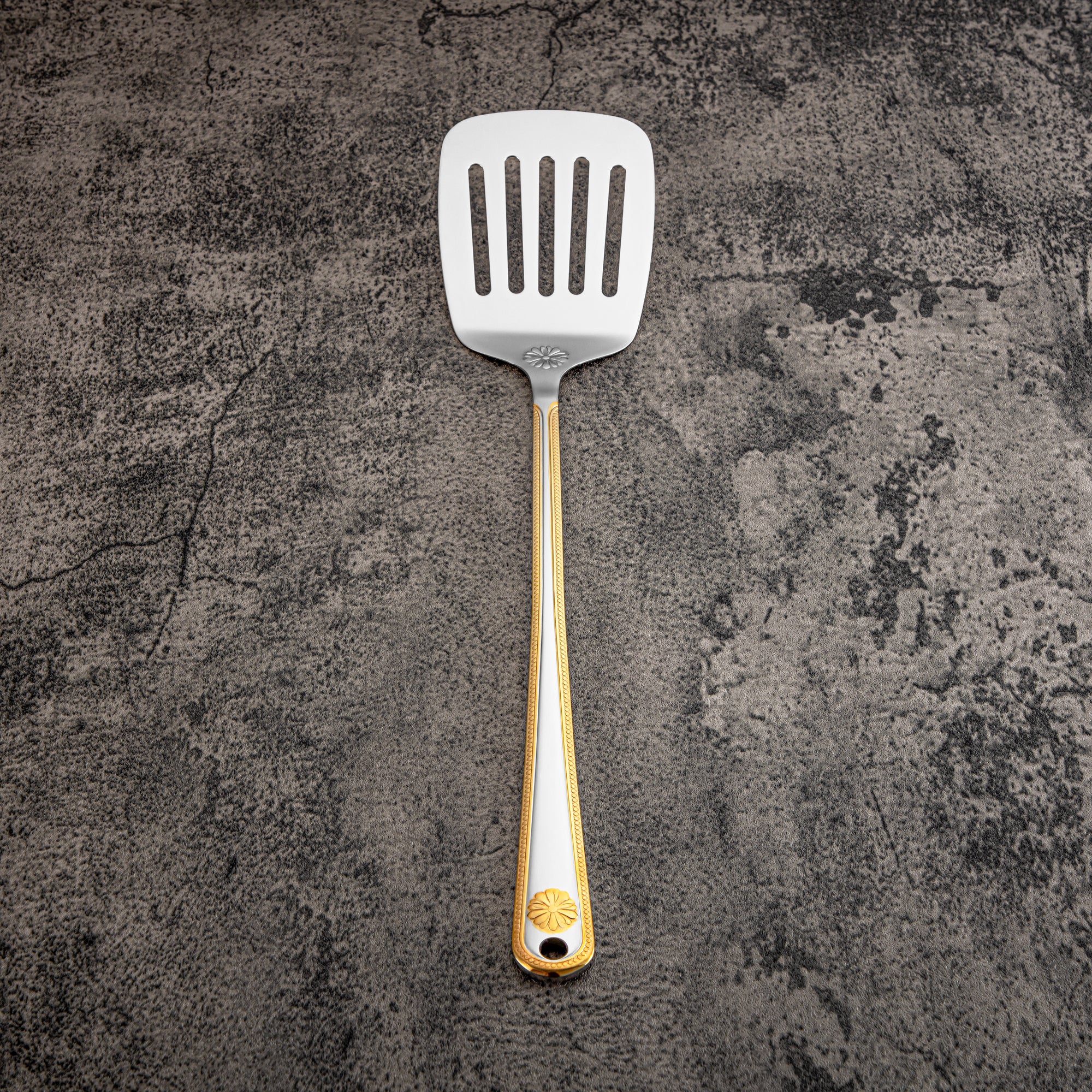 Almarjan Slotted Turner, Stainless Steel, Silver & Gold (CUT0010422) Elegant Flatware