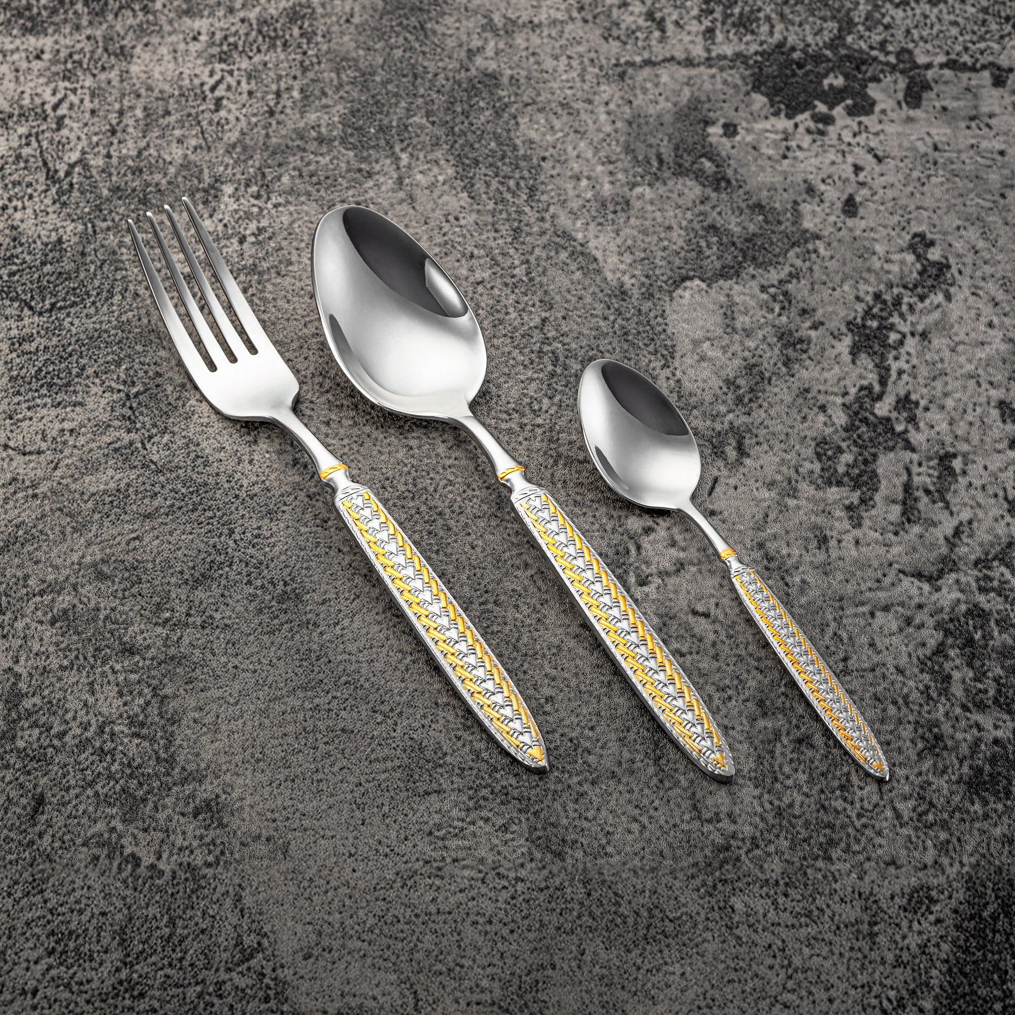 Almarjan Cutlery Set 32 Pieces, Stainless Steel, With Stand, Silver & Gold (CUT0010448) Elegant Cutlery Set