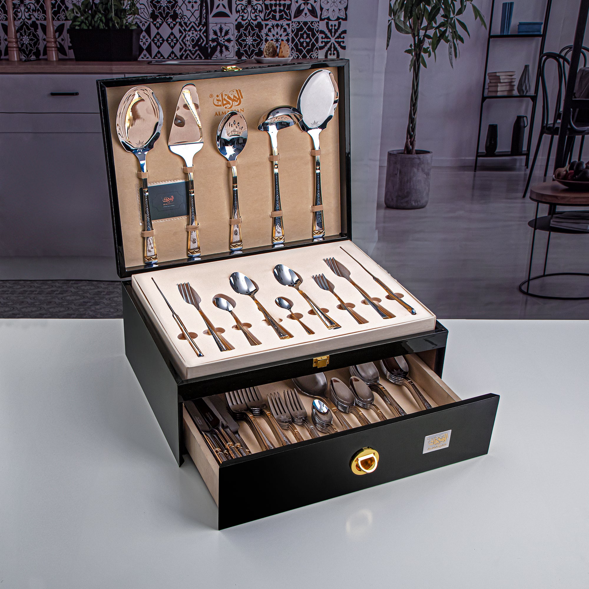 طقم أدوات مائدة ستانلس ستيل 78 قطعة مع صندوق من المرجان فضي وذهبي - DA004GLE013/78