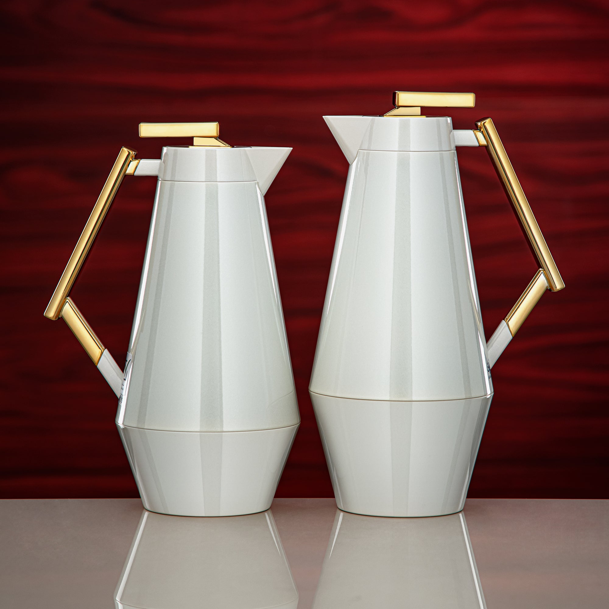 Almarjan Vacuum Flask Set 0.7L & 1L Pearl White & Gold