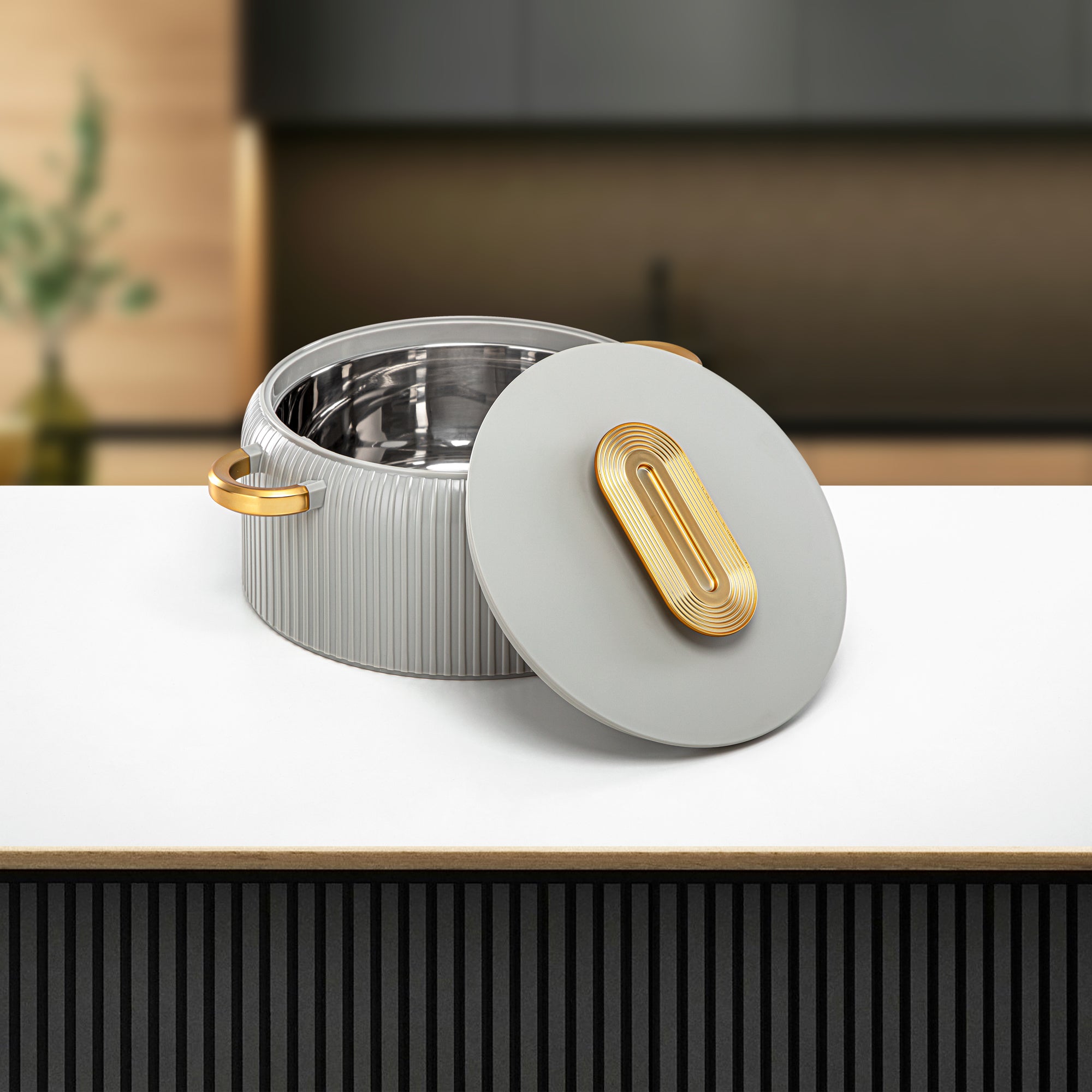 Almarjan Hot Pot Plastic, Set of 3 Pieces, Soft Grey & Gold, 2000ML + 4000ML + 6500ML (EK-200/400/650 MSG/MG) Ramadan Serveware