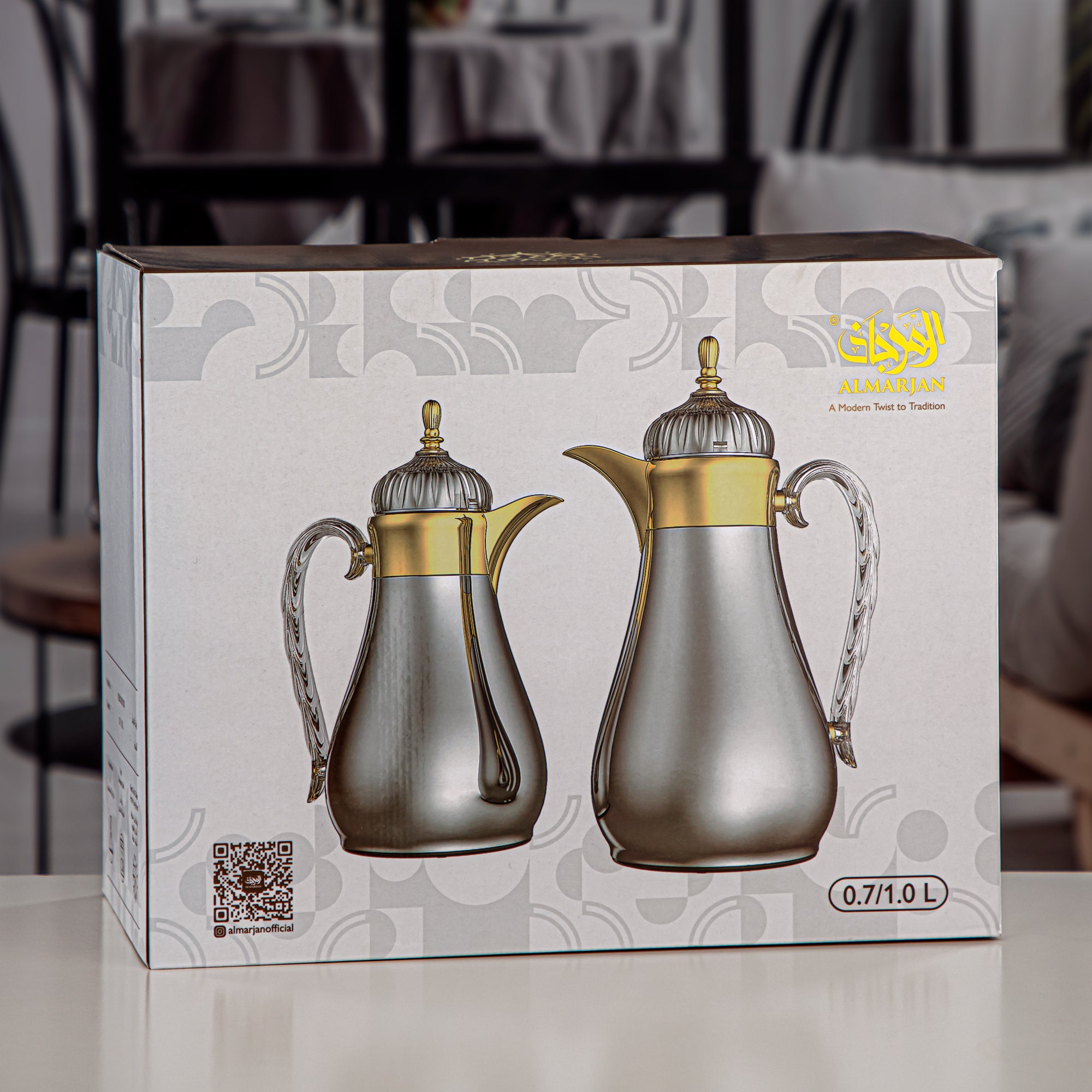 Almarjan Vacuum Flask Set, Push Button, 0.7L + 1L, Pearl White & Transparent (FG810-070/100 PW/TR) - Elegant Vacuum Flask Sets