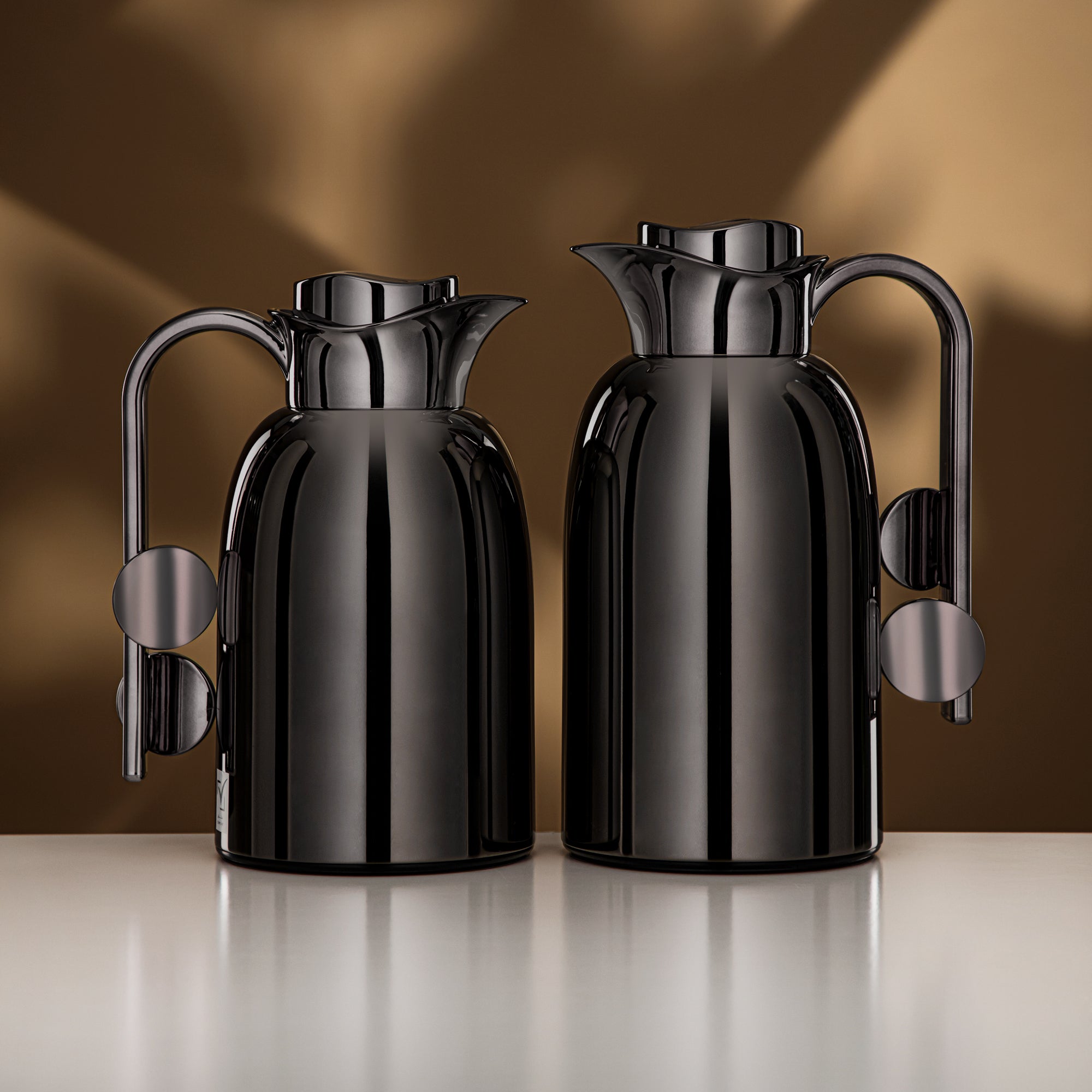 Almarjan Vacuum Flask Set 0.7L + 1L Gun Black