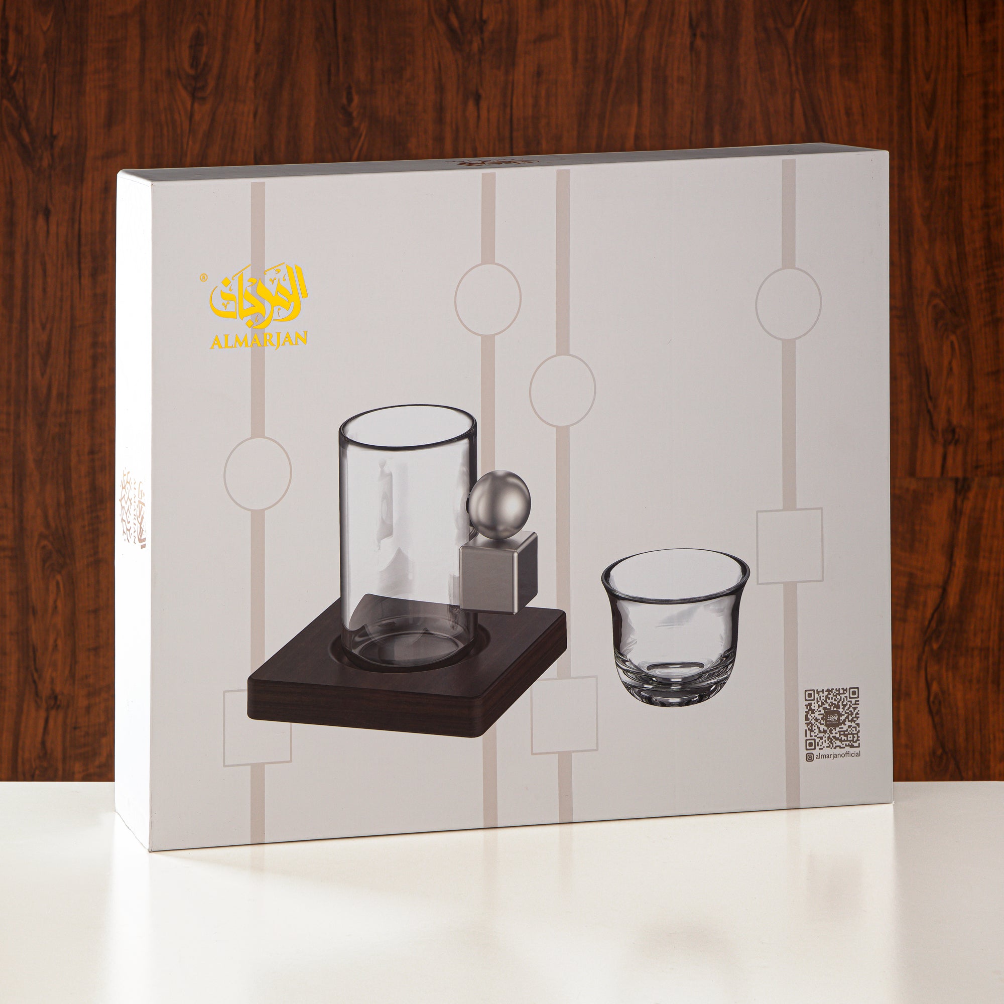 طقم شاي المرجان ١٨ قطعة بلمسة نيكل غير لامع وأخضر تيفاني