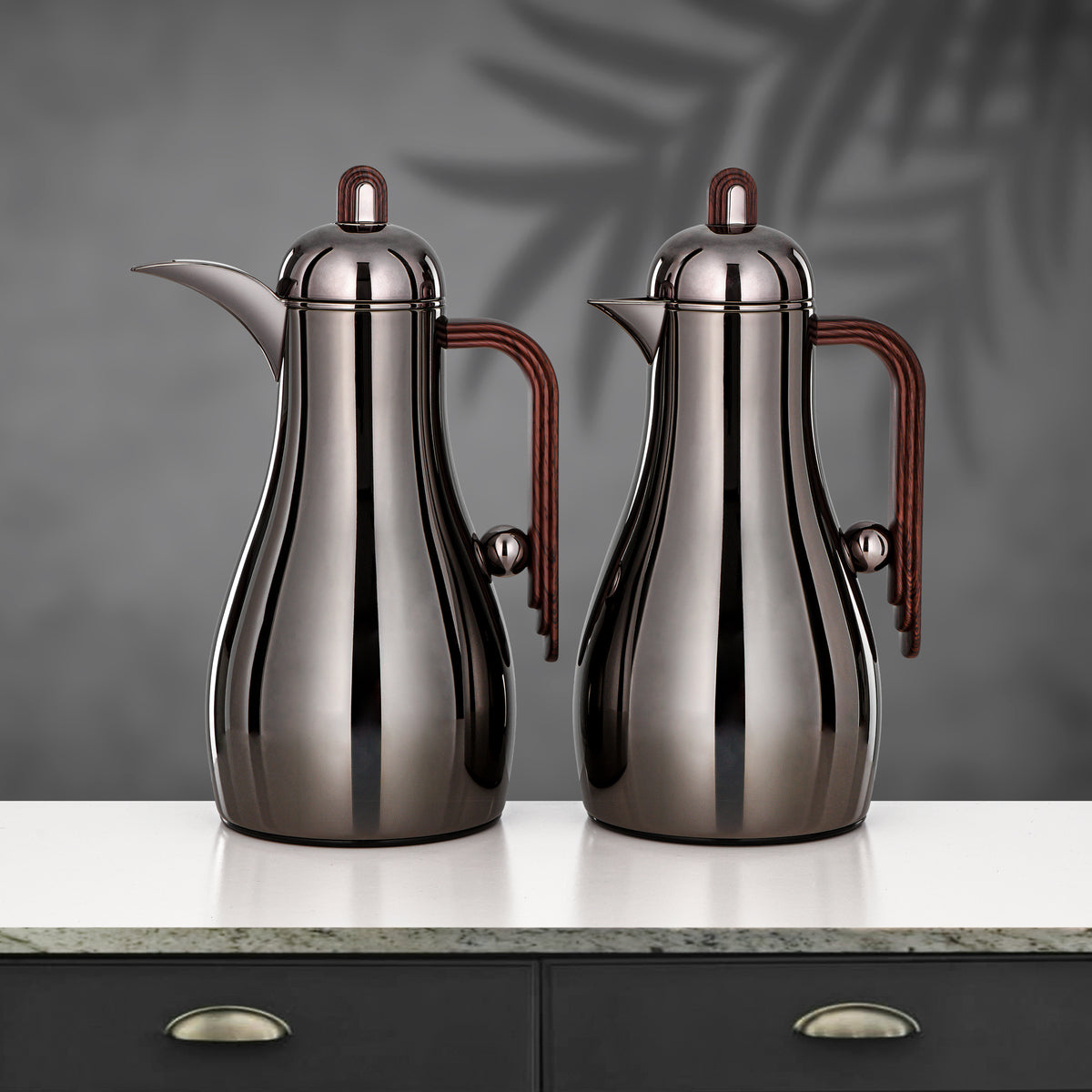 Almarjan 2 Pieces Vacuum Flask Set, Gun Black & Dark Wood