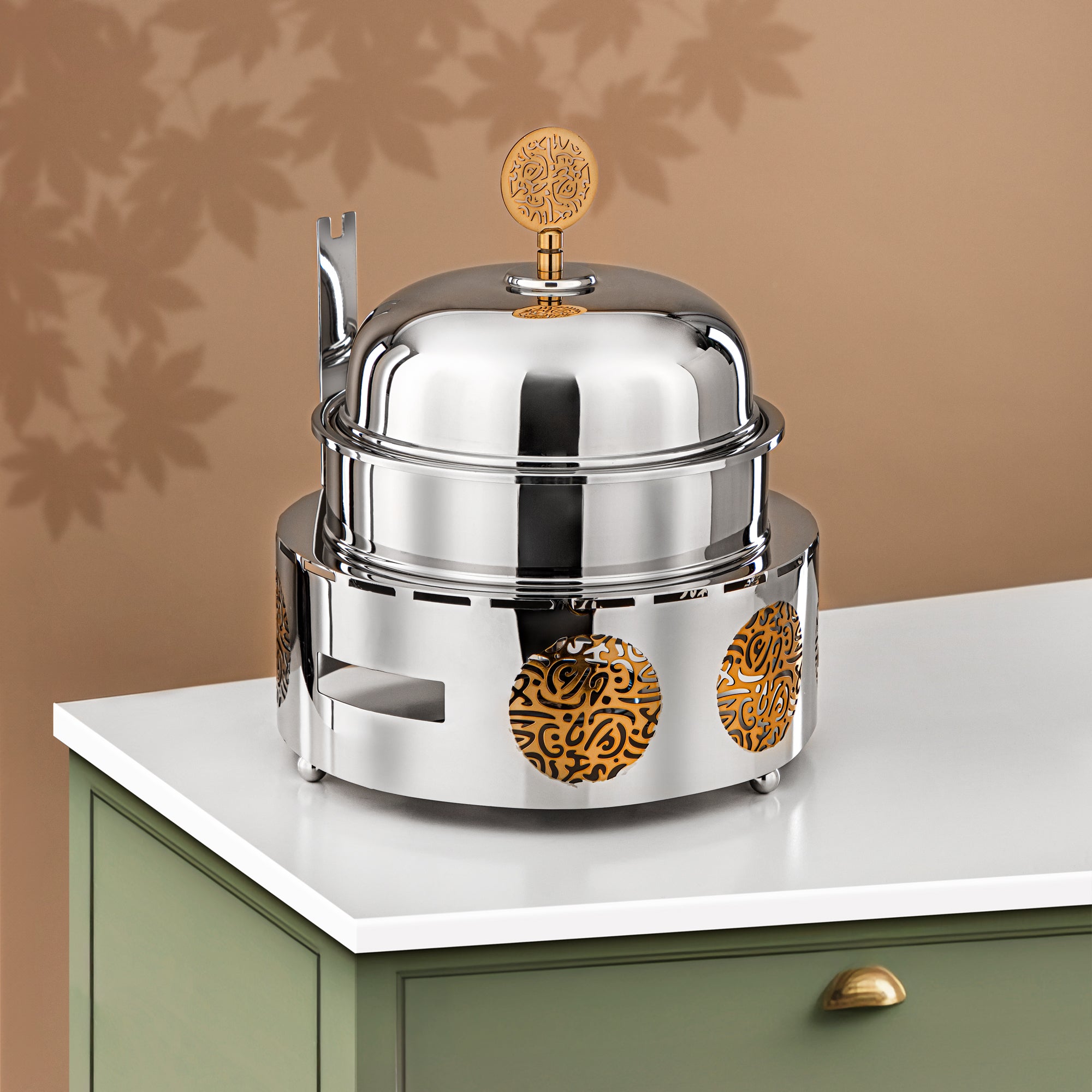 Almarjan Chafing Dish Stainless Steel 3L Silver & Gold (MD-3015B) - Stylish Serveware