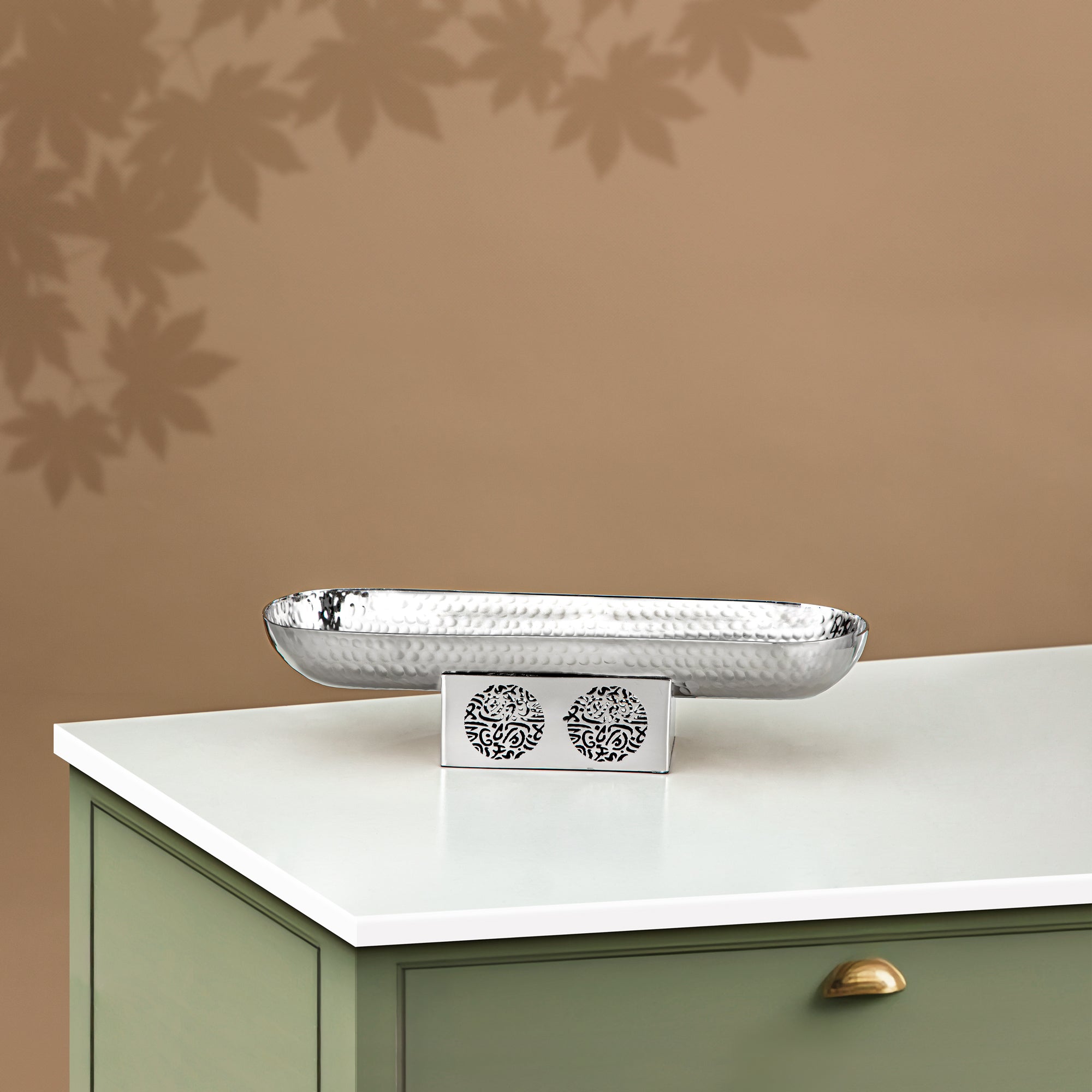 Almarjan Serving Tray Stainless Steel, 31CM x 9.5CM, Silver (MD-3028 B) - Stylish Serveware