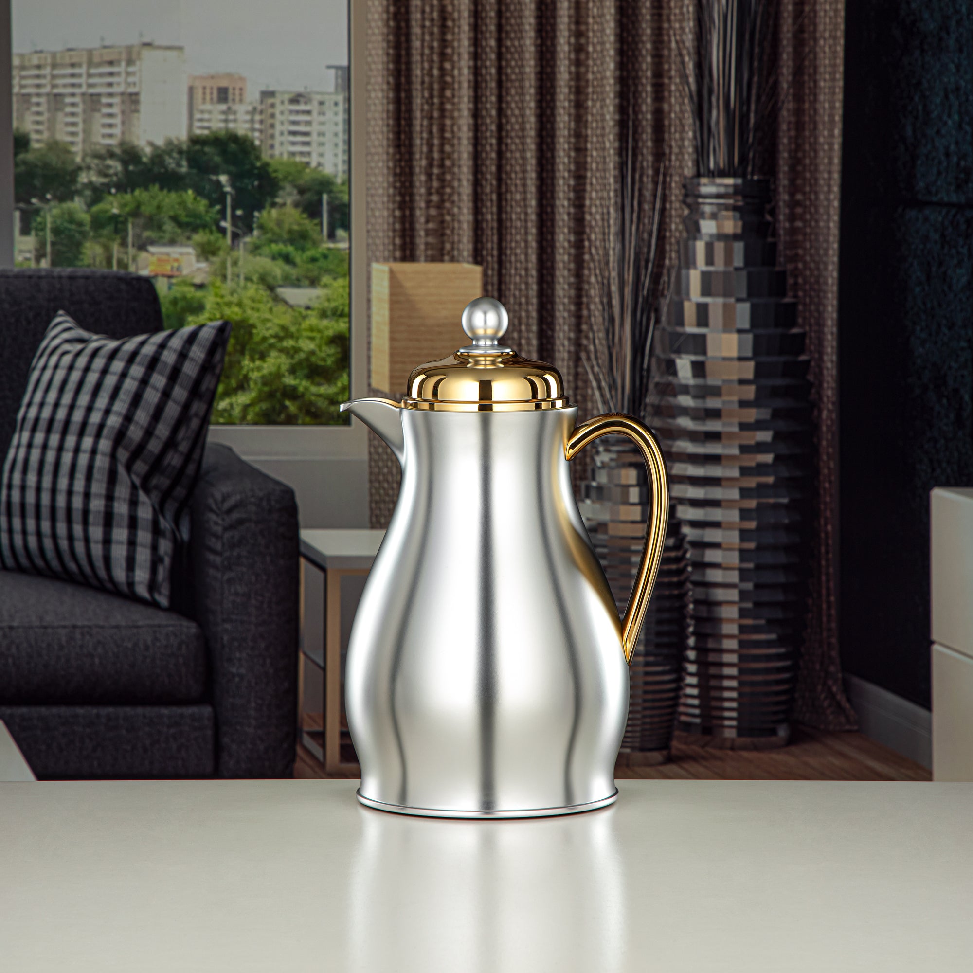 Almarjan Vacuum Flask Metal Body with Glass Liner 0.5L Matt Silver & Gold (RPA-050-MSG) – Everyday Elegance Collection