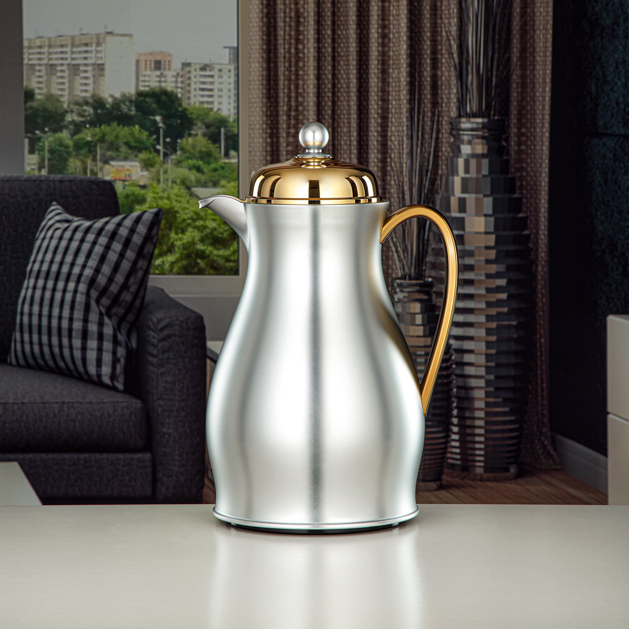 Almarjan Vacuum Flask Metal Body with Glass Liner 1L Matt Silver & Gold (RPA-100-MSG) – Everyday Elegance Collection