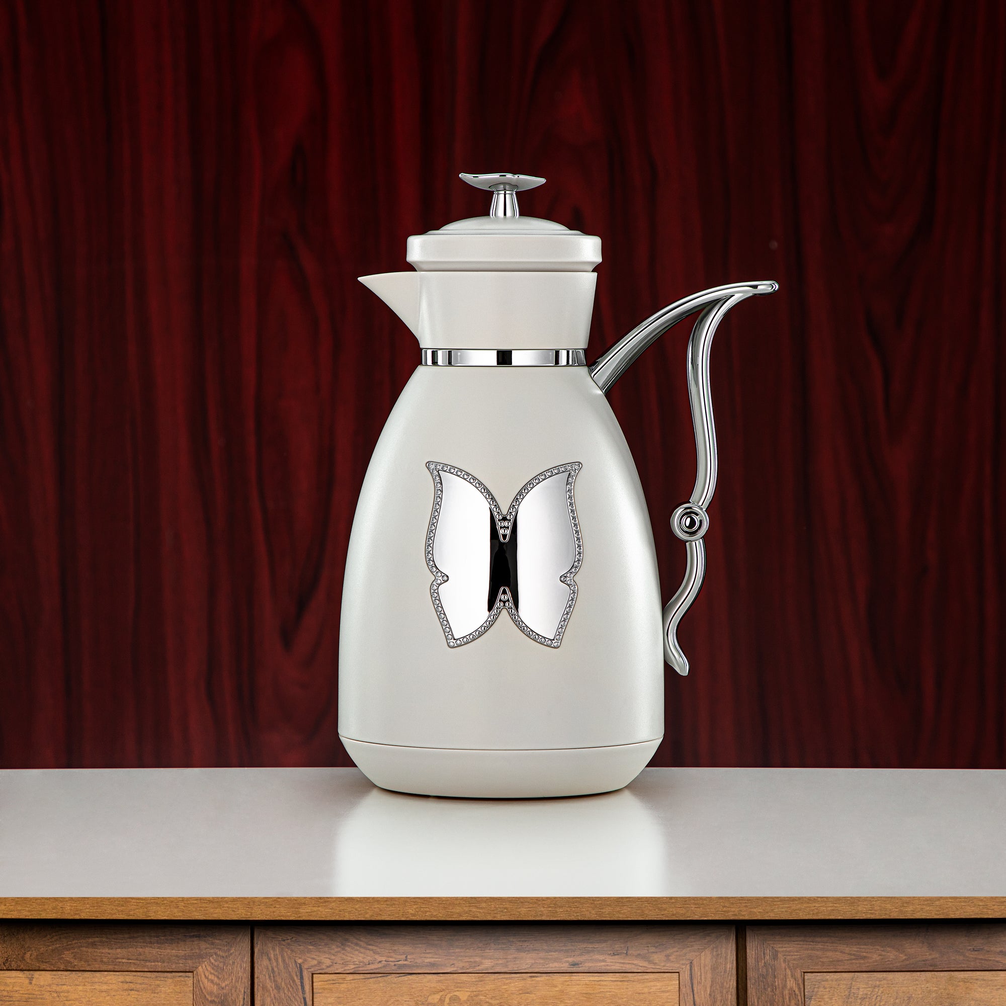 طقم ترامس المرجان بلاستيك زر ضغط 0.7 لتر + 1 لتر عاجي وفضي (SM-2C142-070/100 IV/C) - زجاجة شاي وقهوة