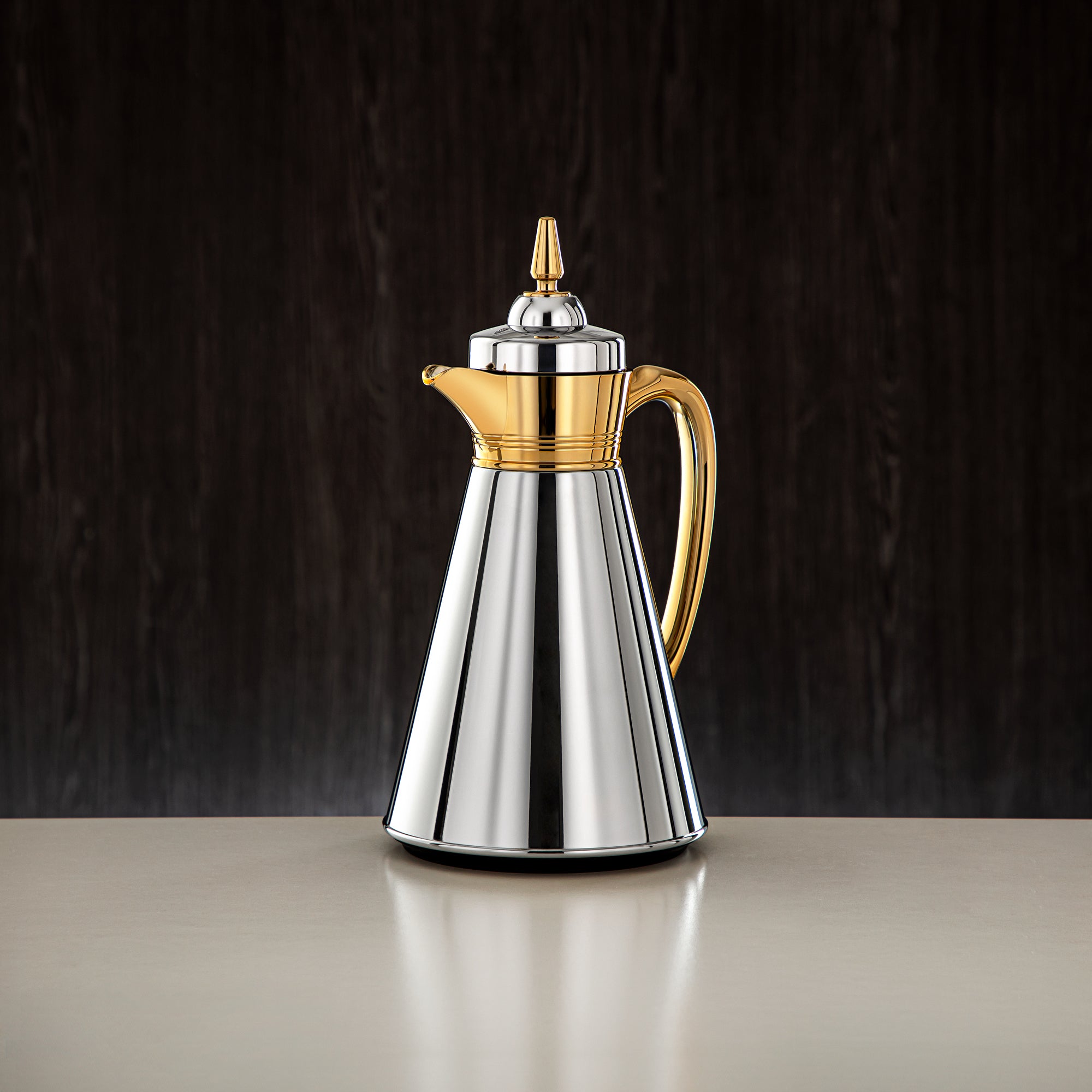 Almarjan Vacuum Flask Set, 0.7L + 1L, Silver & Gold (UBC-A0700/B1000 CC95) - Ramadan Serveware