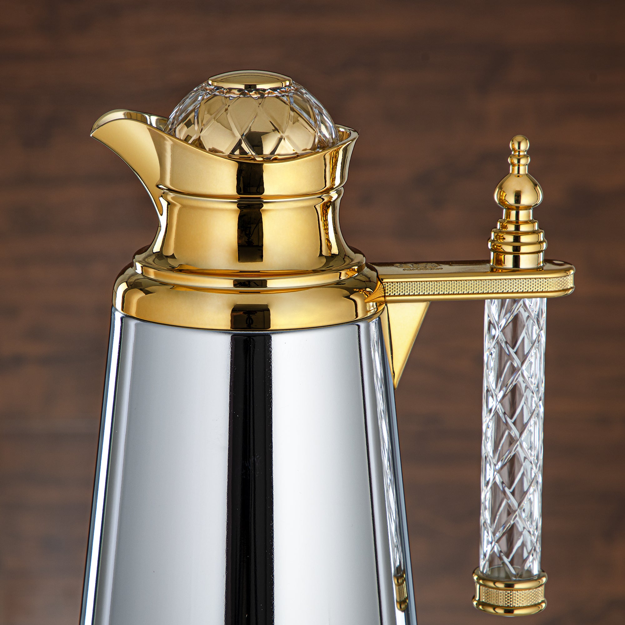 Almarjan Vacuum Flask Set, Push Button, Acrylic Handle - 0.7L + 1L, Silver & Gold (CBY+CBZ-CCG) - Classic Vacuum Flasks