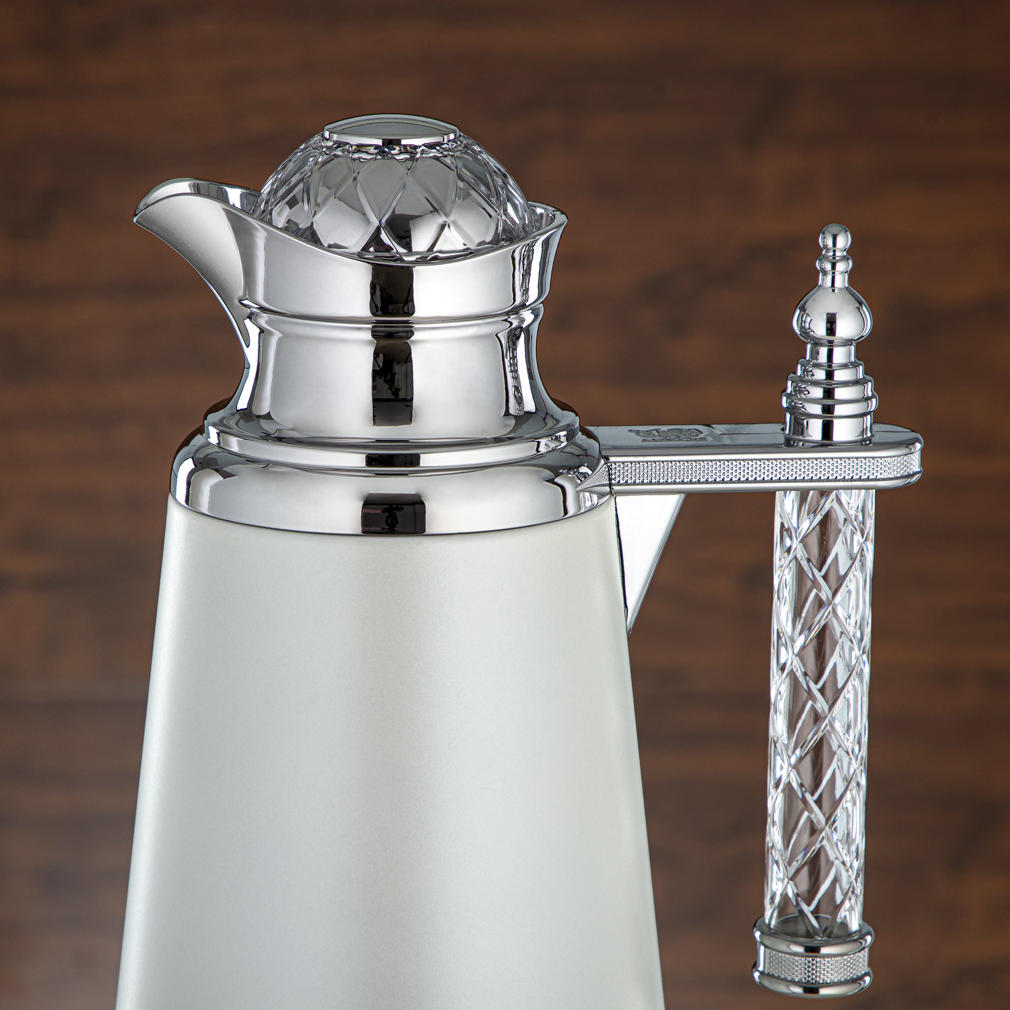 Almarjan Vacuum Flask Set, Push Button, Acrylic Handle - 0.7L + 1L, White & Silver (CBY+CBZ-WCC) - Classic Vacuum Flasks