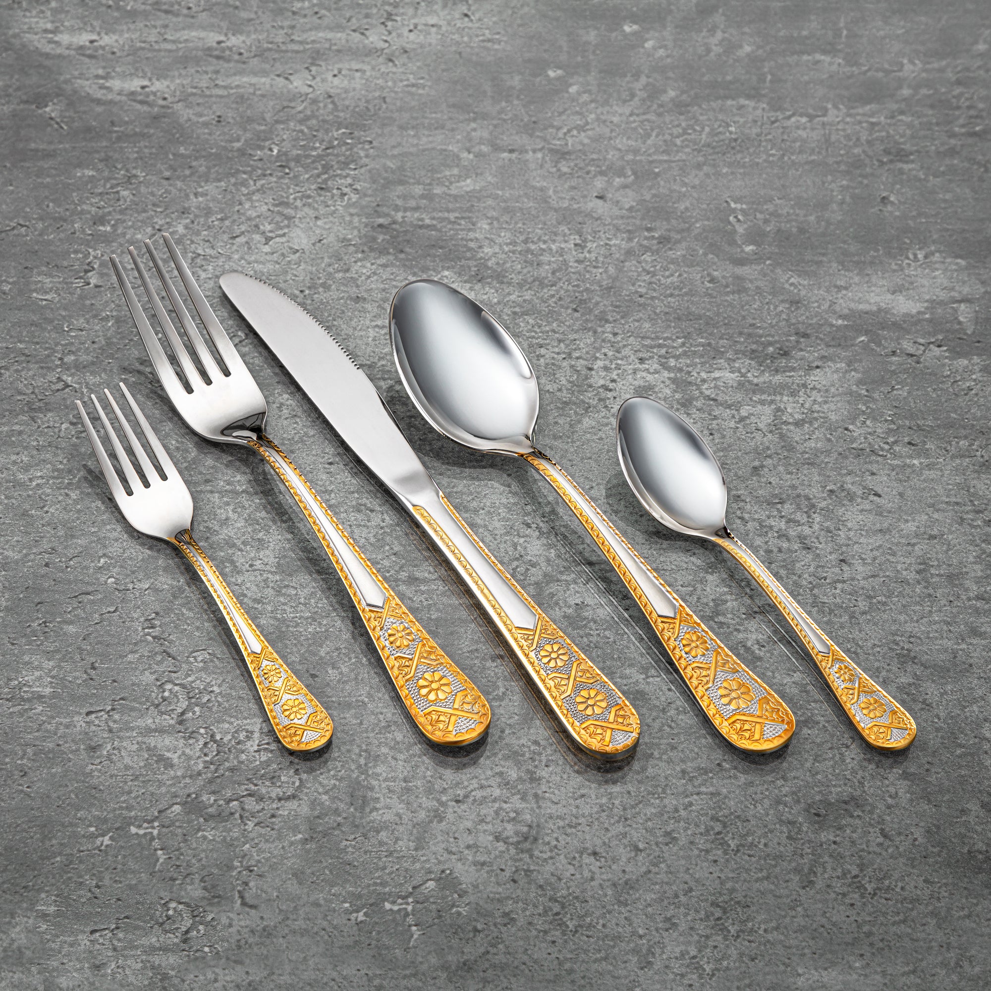 Almarjan 32 Pieces Stainless Steel Cutlery Set With Holder Silver & Gold - CUT0010208