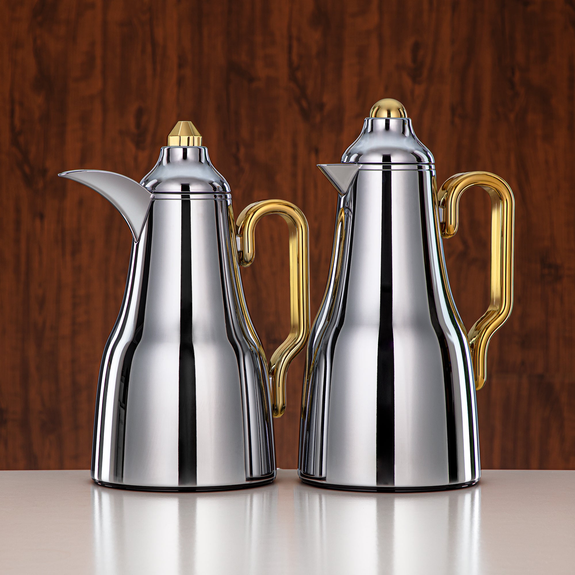 Almarjan Vacuum Flask Set Metal Body Silver & Gold 0.7L + 1L (FG814-070/100 C/G) – Elegant Serving | Ramadan & Gatherings