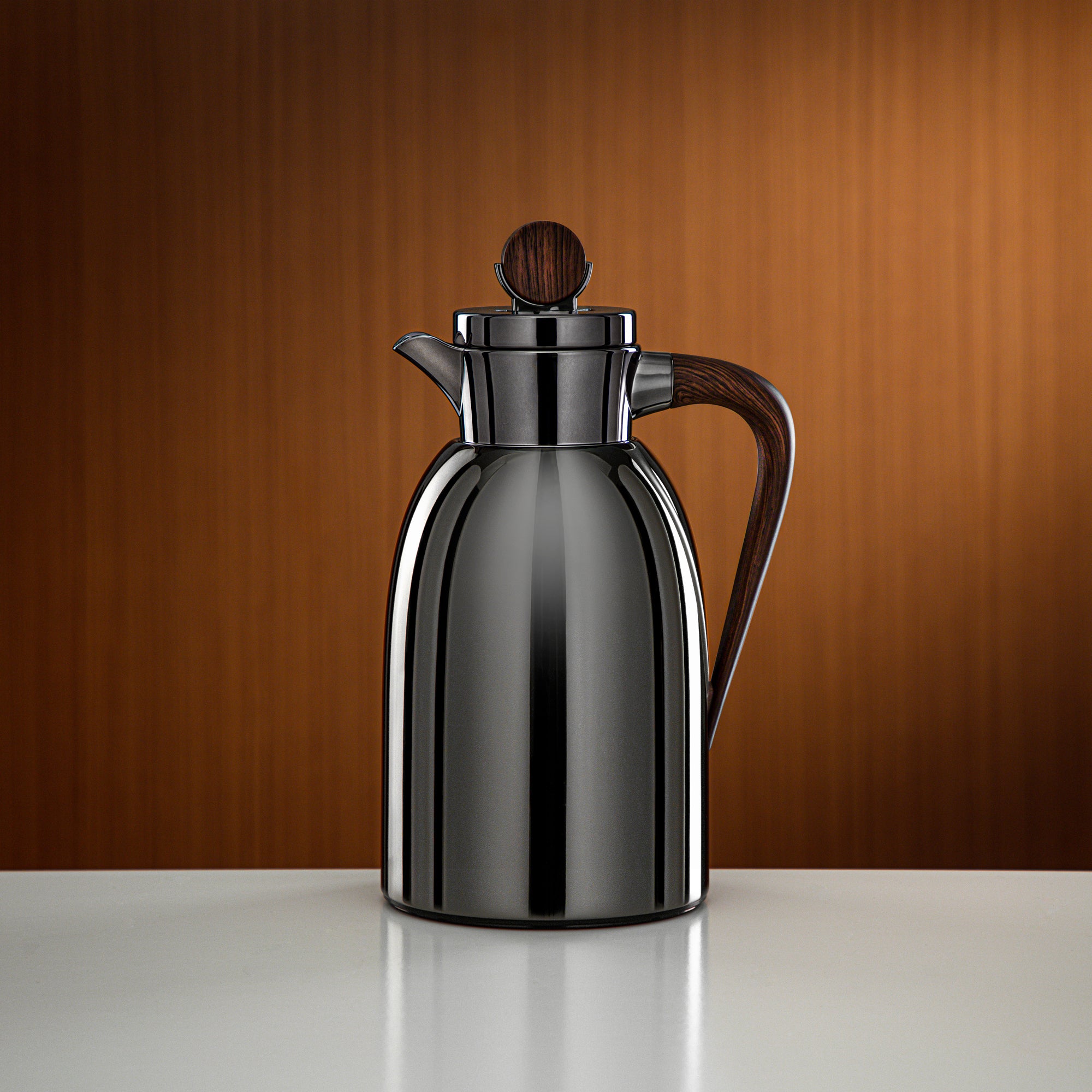 Almarjan Vacuum Flask 1.3L Gun Black & Dark Wood