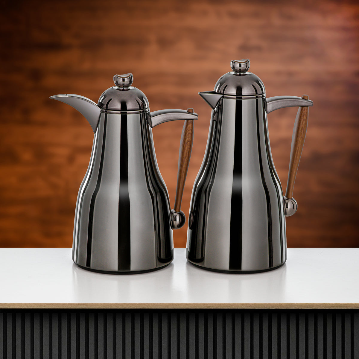 Almarjan 2 Pieces Vacuum Flask Set, Gun Black & Light Wood