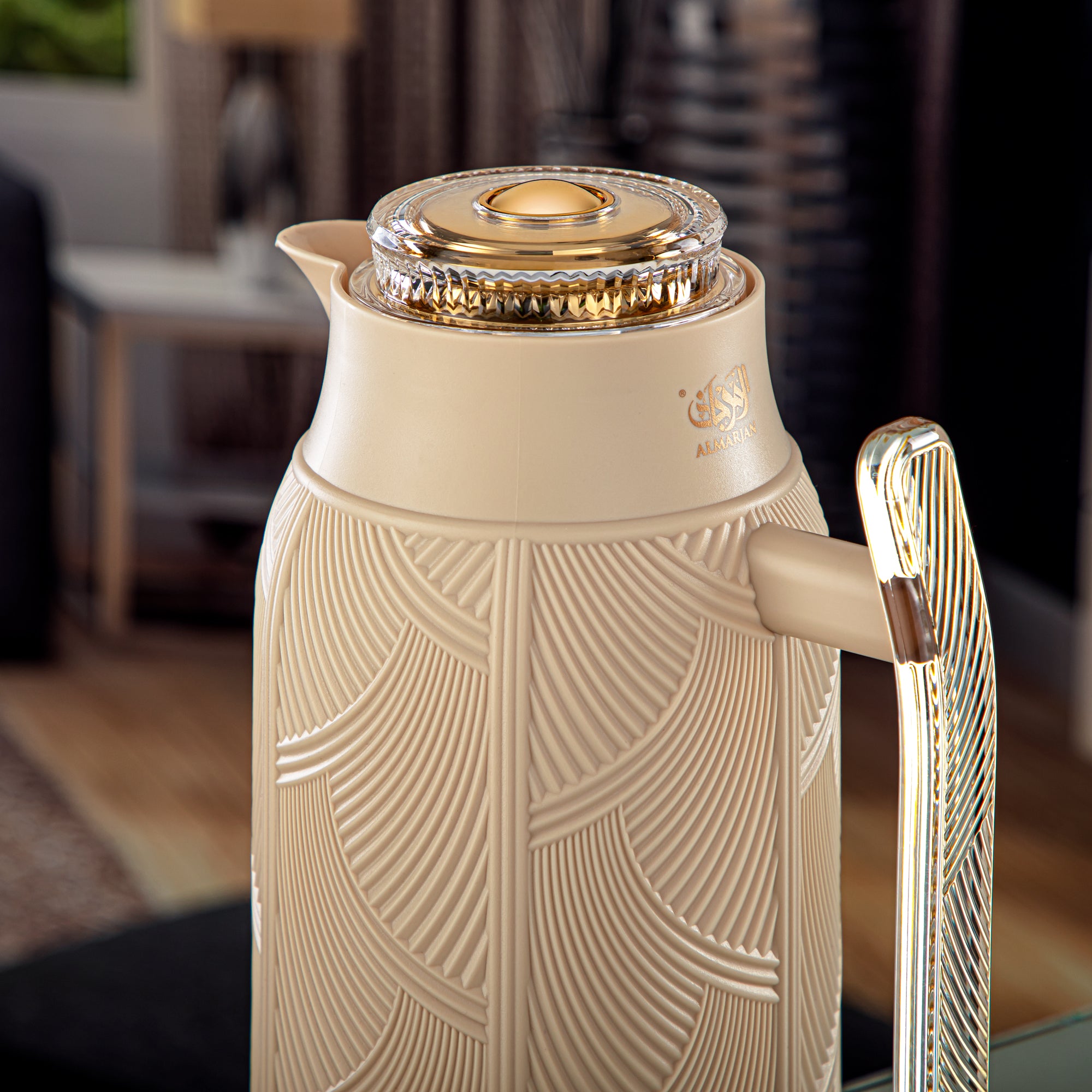 Almarjan 1 Liter Vacuum Flask Beige & Gold - GT113-100 BG/G