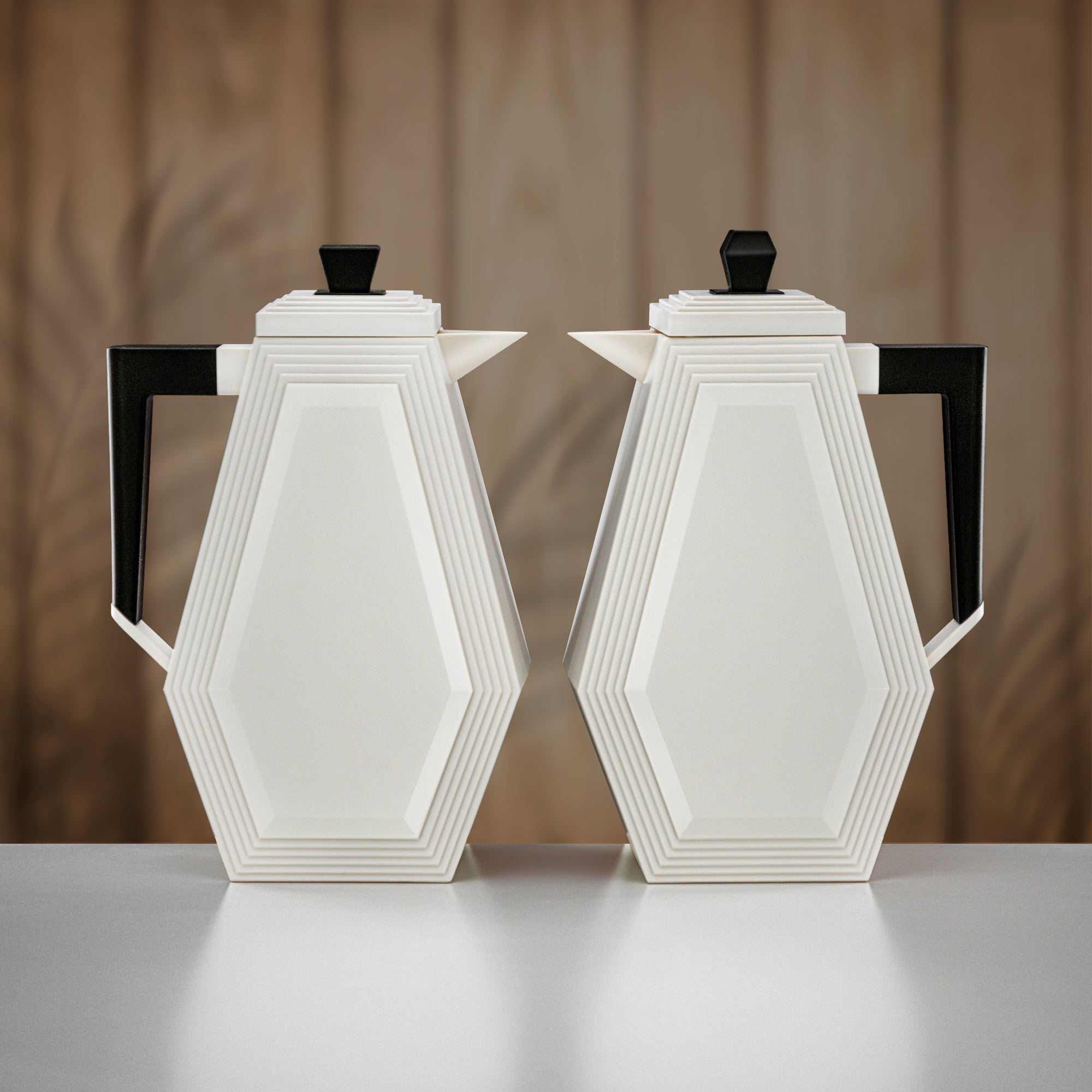 طقم ترامس المرجان 0.7 لتر + 0.7 لتر بيج وأسود