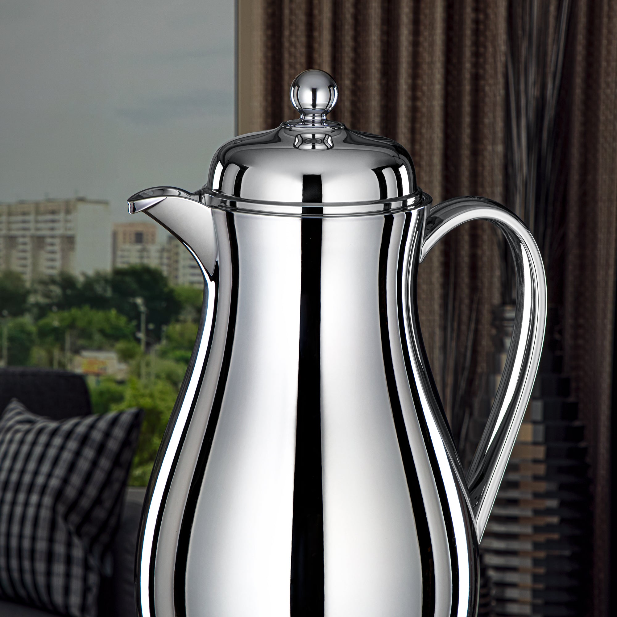 Almarjan Vacuum Flask Metal Body with Glass Liner 1.4L Silver (RPA-140-S) – Everyday Elegance Collection