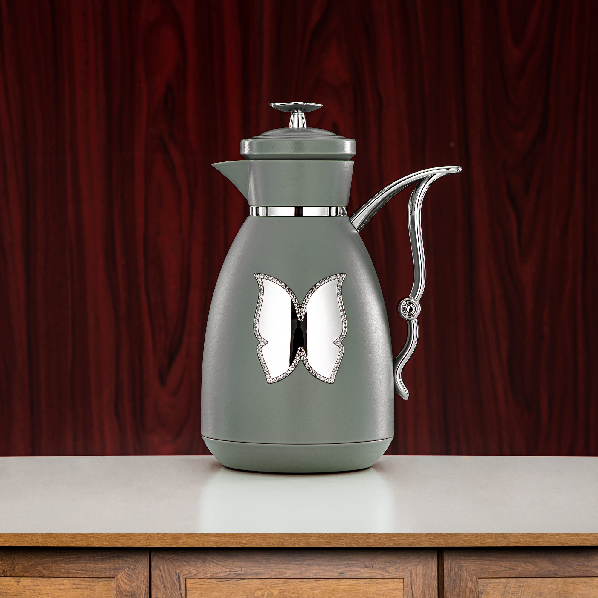 طقم ترامس المرجان بلاستيك زر ضغط 0.7 لتر + 1 لتر أخضر وفضي (SM-2C142-070/100 GG/C) - زجاجة شاي وقهوة