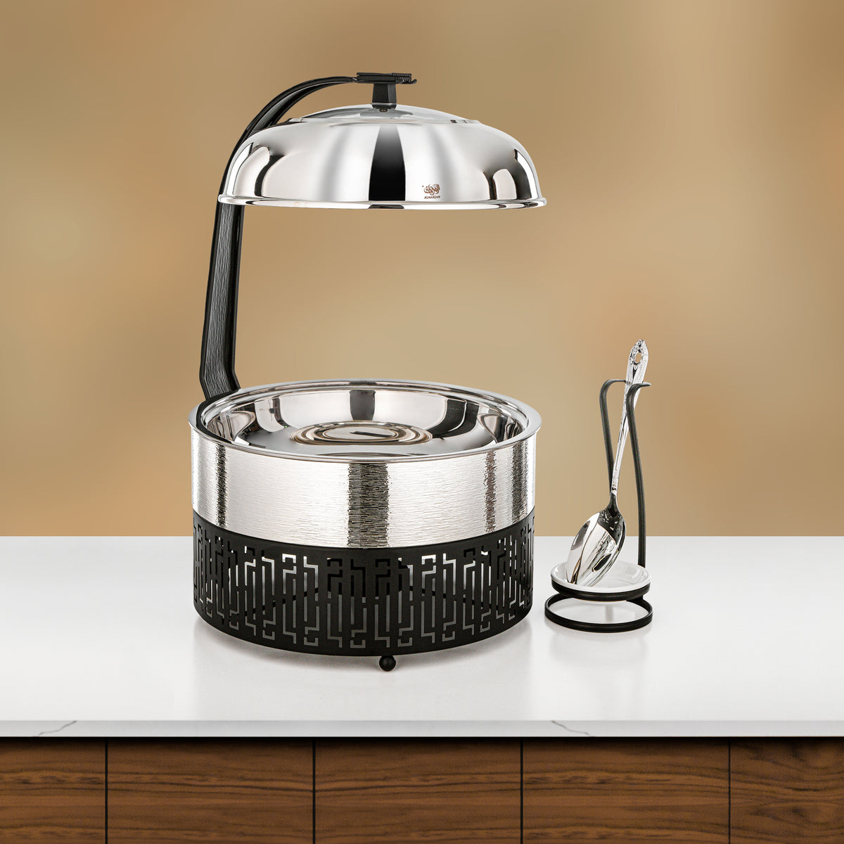Almarjan 4 Lit Chafing Dish, Brushed Silver & Black