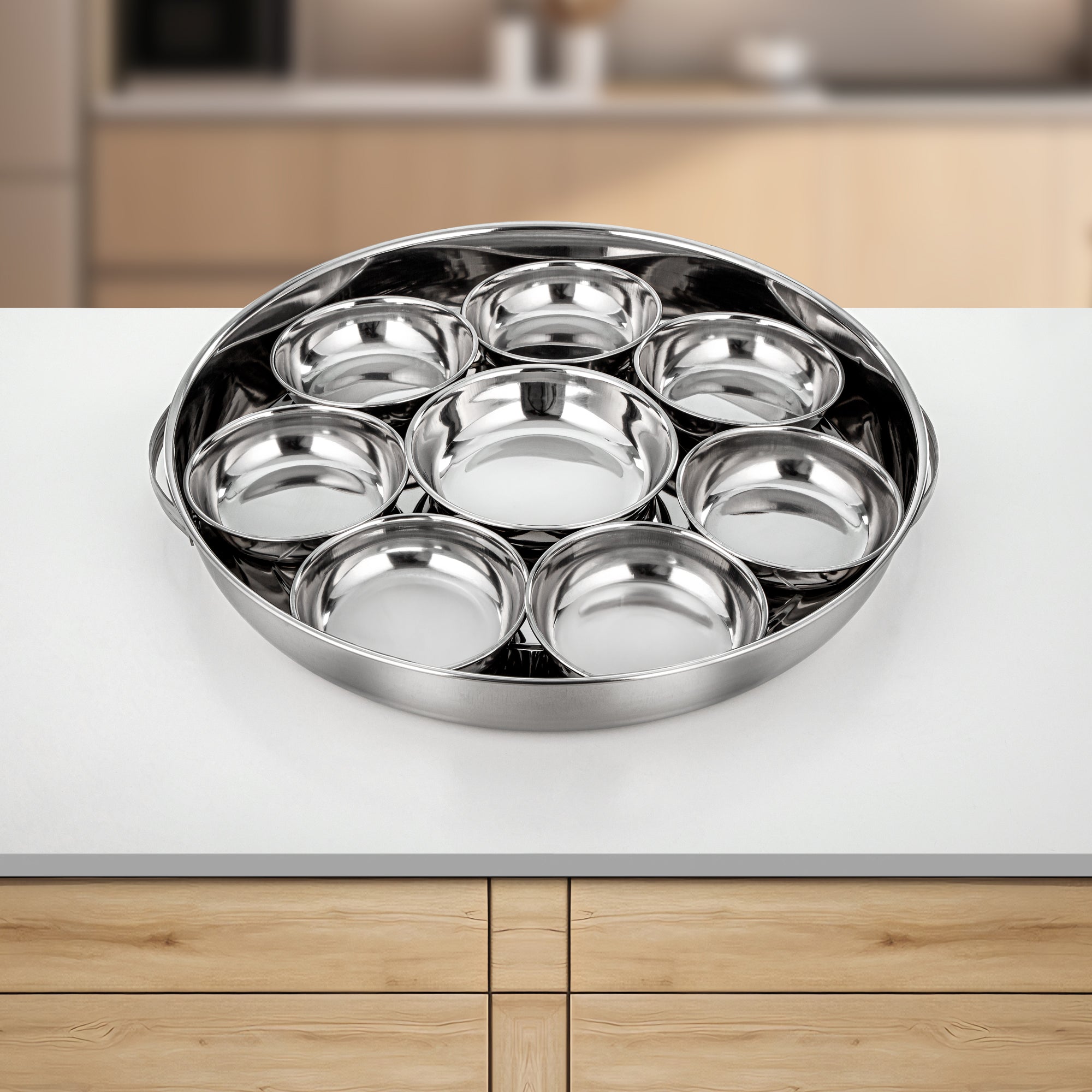 Almarjan Breakfast Tray with Etched Cover Stainless Steel Mirror Finish 43 cm (H24E1) – Breakfast Serveware | Ramadan & Gatherings