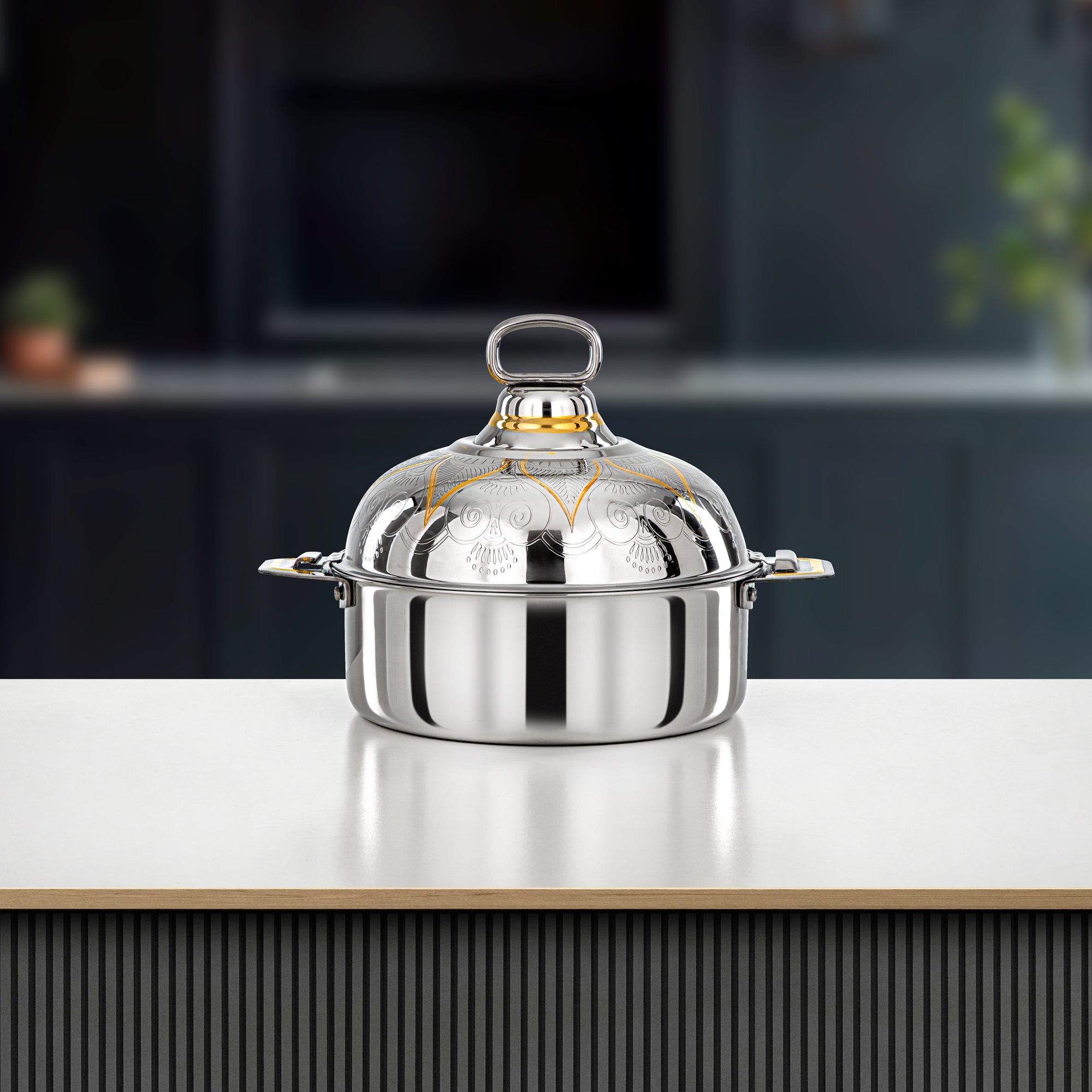 Almarjan Diwan Hot Pot 25cm Silver & Gold