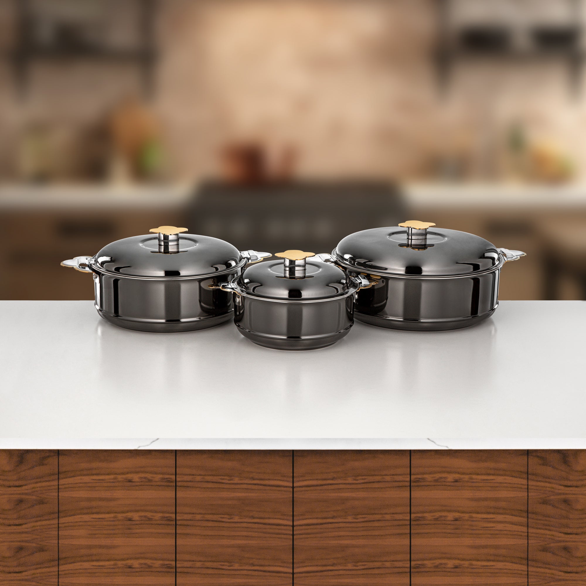 Almarjan Vida Hot Pot Set 3 Pieces 1.5L, 2.5L & 3.5L Gun Black & Gold